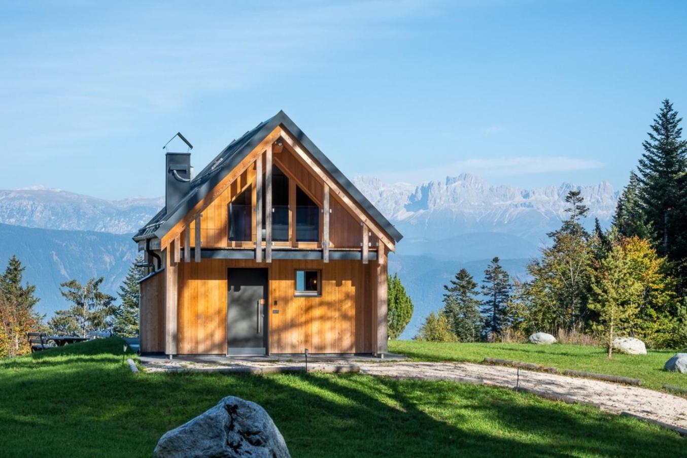 New Opening "Sissi Chalets" - Unique Luxury Hideaway With Mountain View & Sauna Mendola Exterior photo